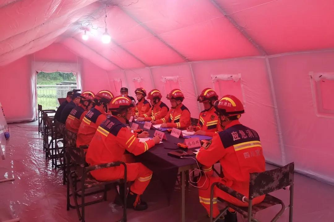 泸州地震最新动态，自然之旅寻求内心平静
